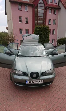 seat ibiza pomorskie Seat Ibiza cena 5600 przebieg: 169000, rok produkcji 2005 z Kwidzyn